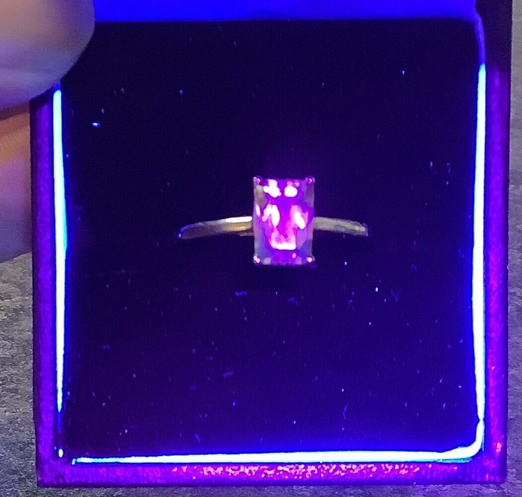 9ct pale yellow solitaire rectangle cut gemstone ring size N1/2 yellow gold