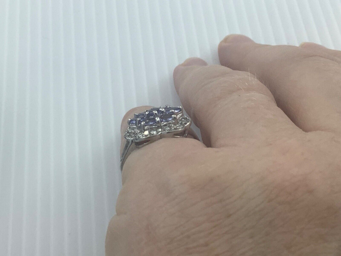 9ct tanzanite and natural diamond white gold halo cluster ring size M1/2
