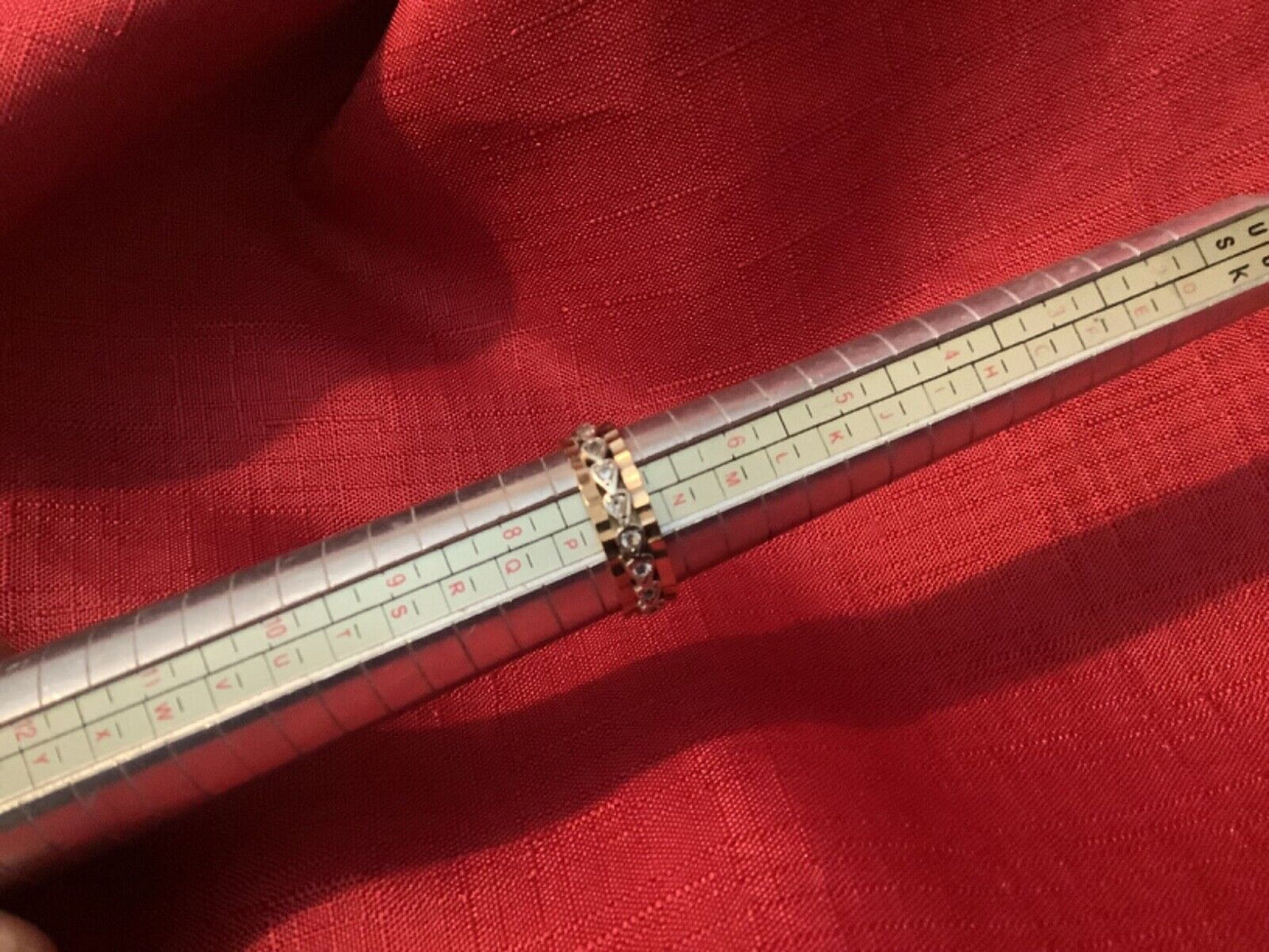 Vintage 9ct diamond-cut clear stone full eternity ring size O