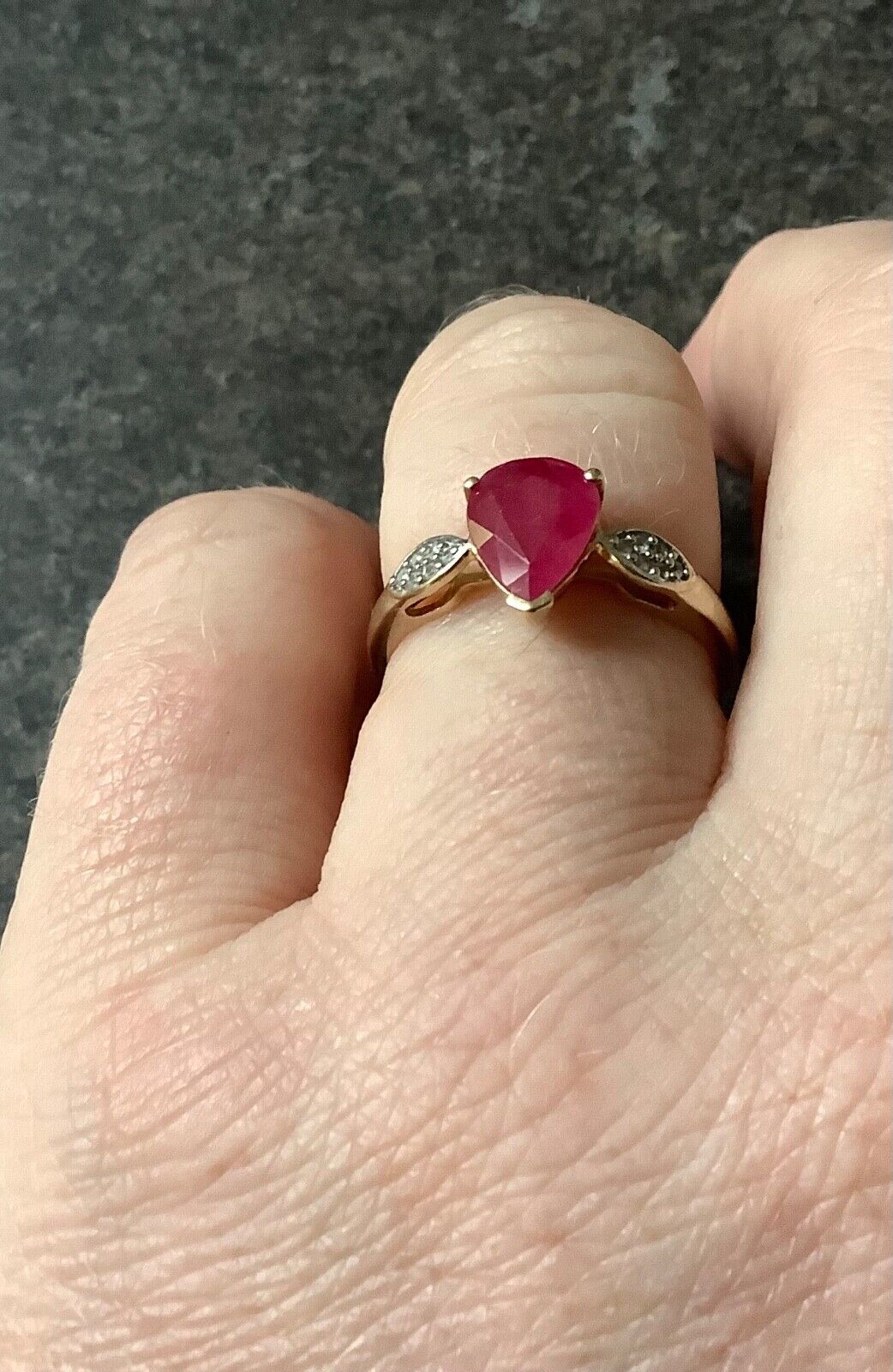 10K gold pear cut ruby and white zircon ring size P1/2 hallmarked