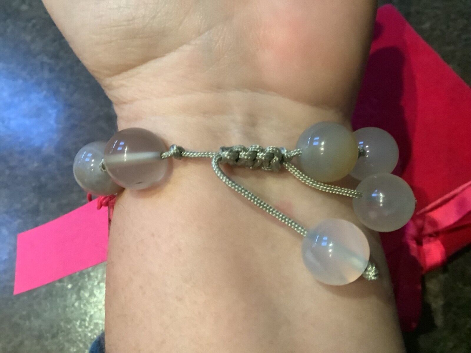 Lola Rose semi-precious Agate round bead adjustable bracelet in pouch