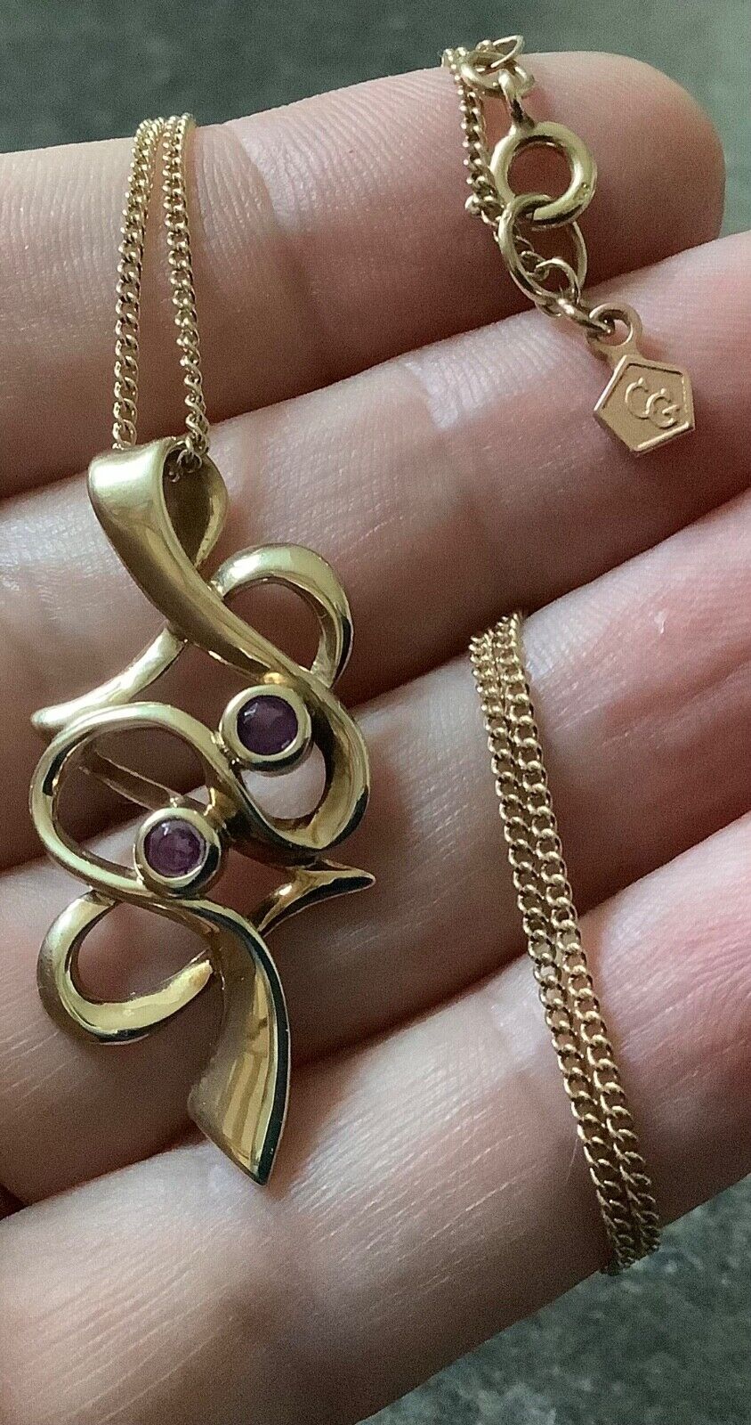 Clogau 9ct Amethyst entwined hearts pendant necklace 18" yellow gold