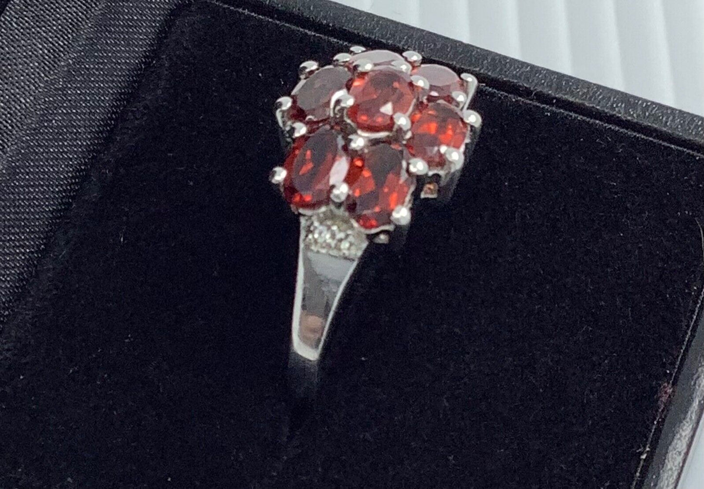 925 garnet and diamond silver cluster ring size R1/2
