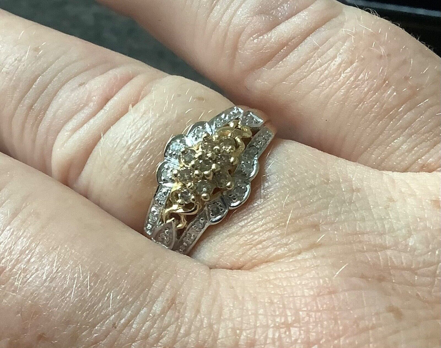 9ct white and champagne diamond cluster ring size S1/2 yellow gold