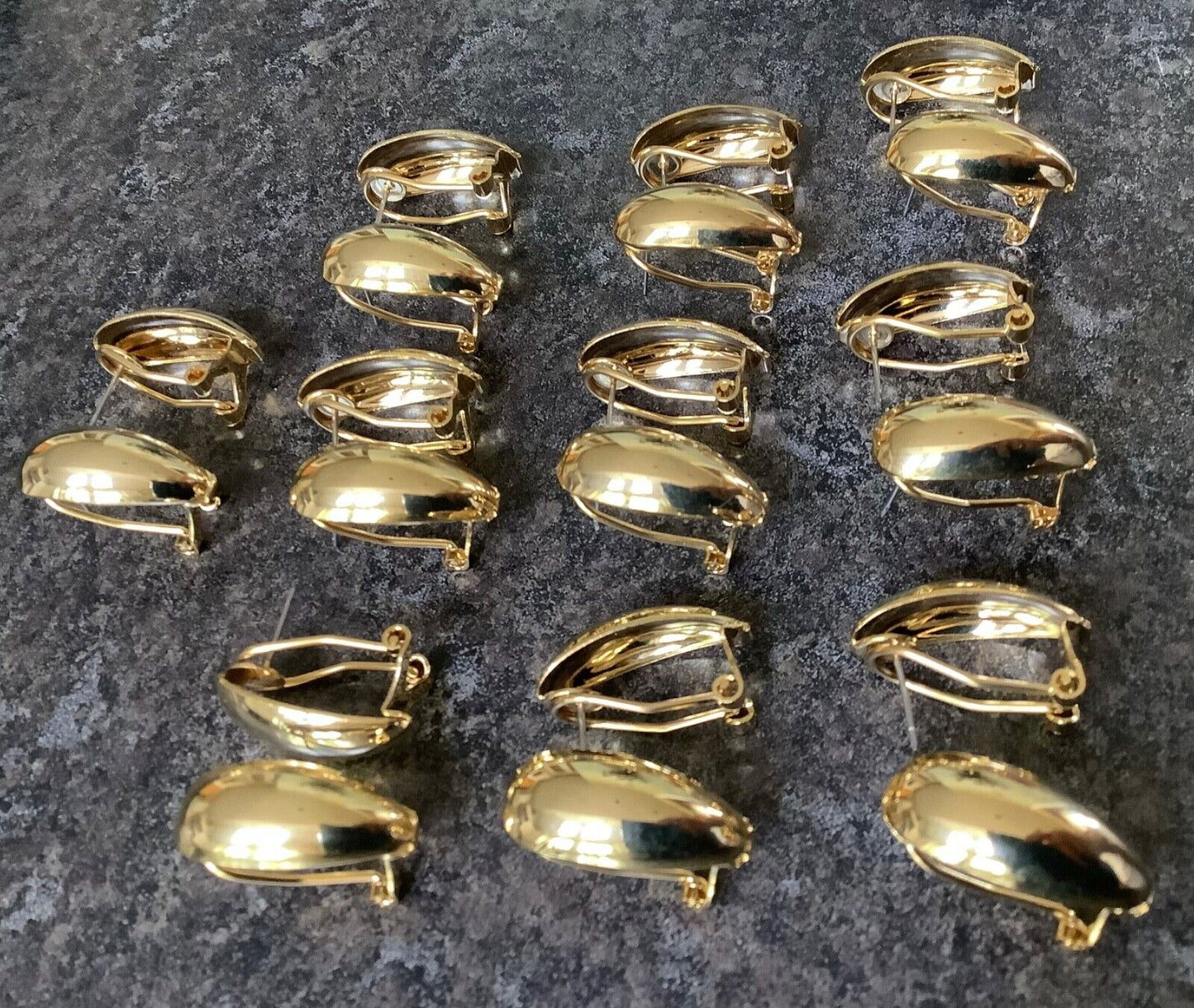 10 x gold tone dome earrings for pierced ears 2.2cm