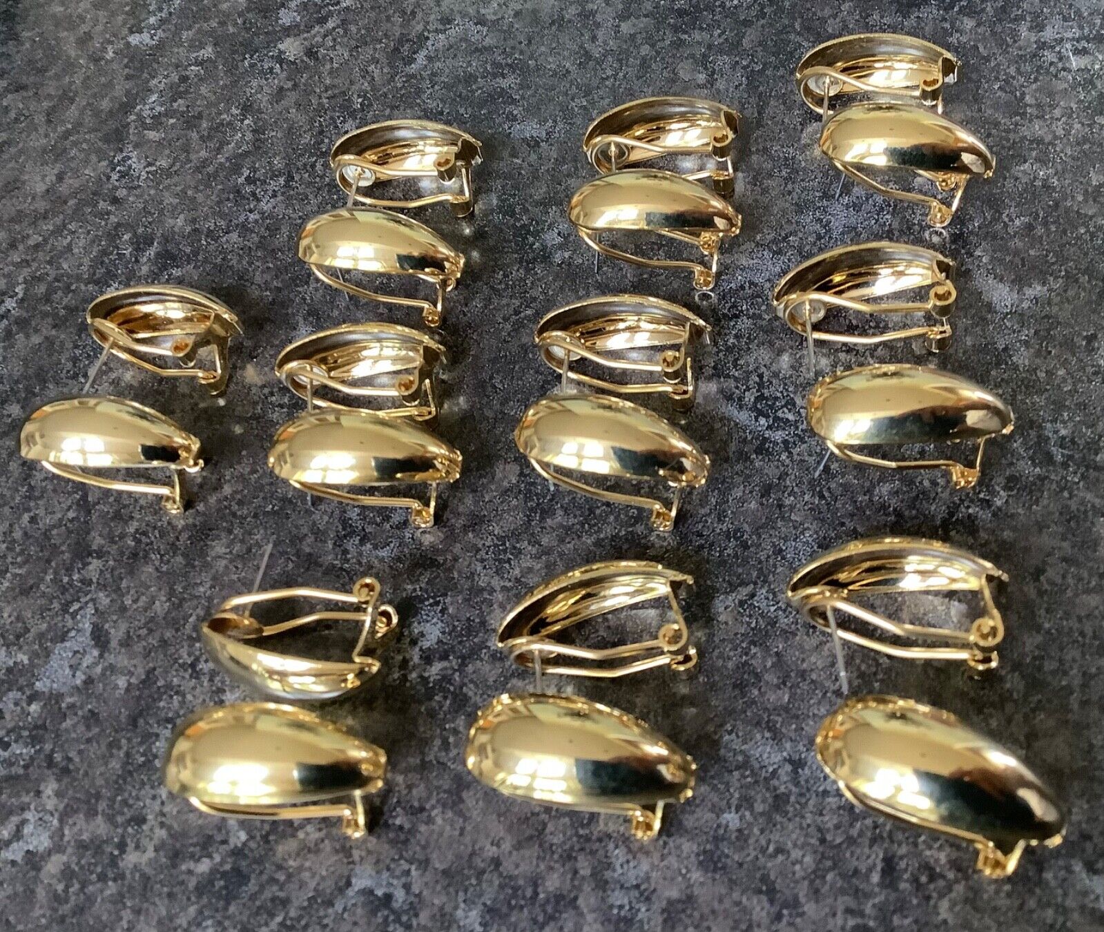 10 x gold tone dome earrings for pierced ears 2.2cm