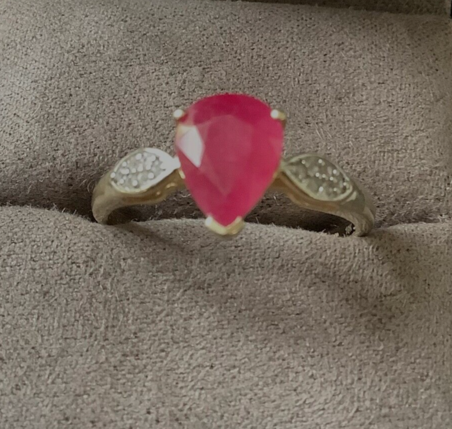 10K gold pear cut ruby and white zircon ring size P1/2 hallmarked