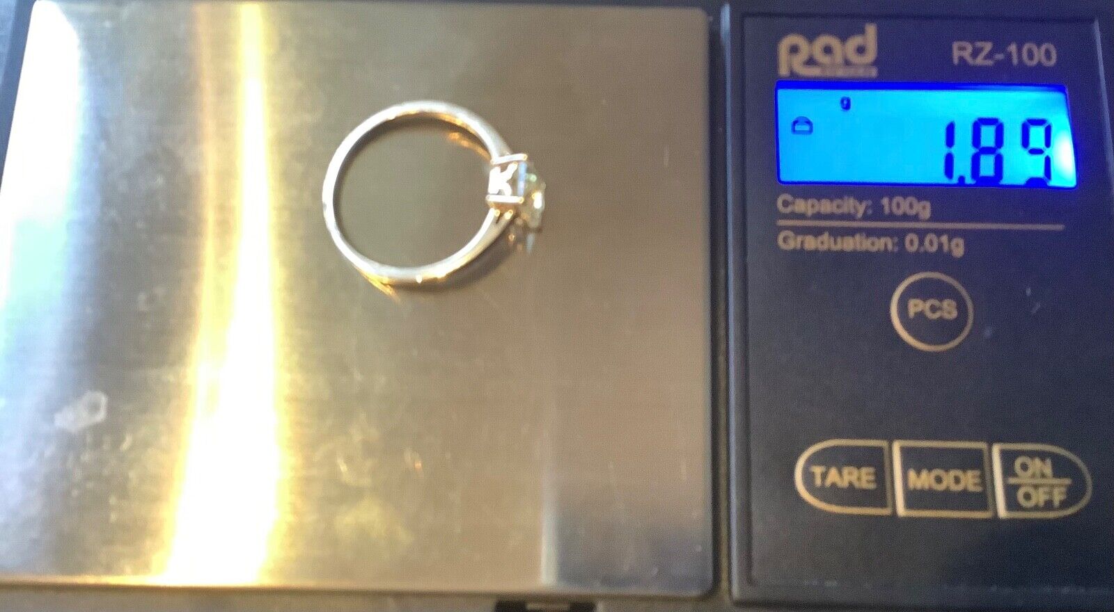 9ct pale yellow solitaire rectangle cut gemstone ring size N1/2 yellow gold