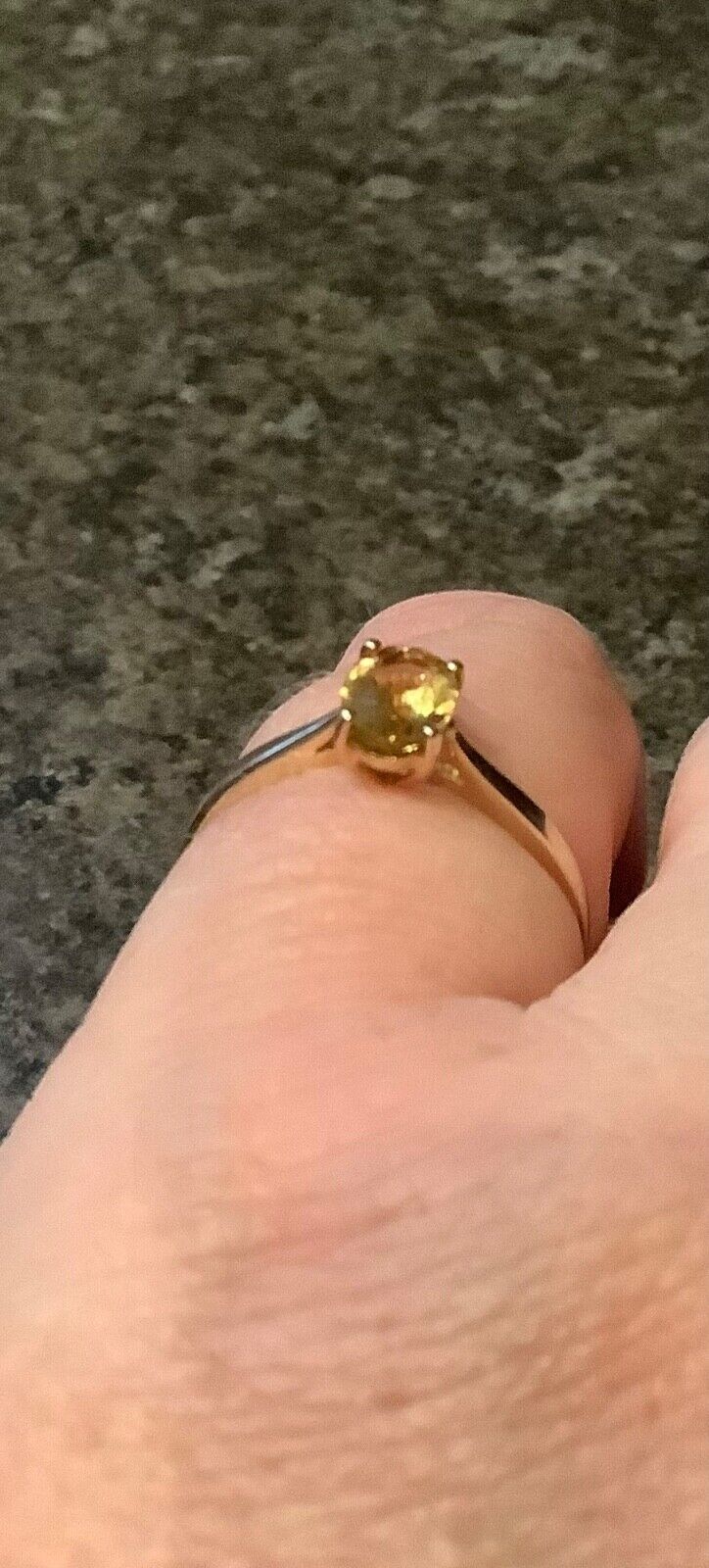 10K yellow gemstone oval solitaire ring size N1/2 yellow gold hallmarked