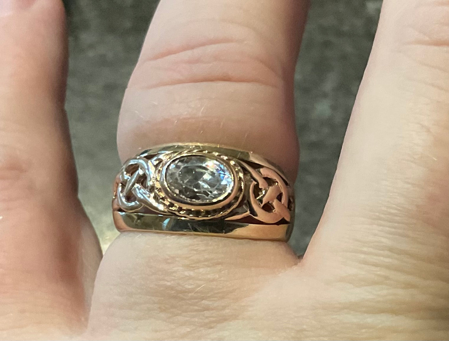 Clogau 9ct St.Davids white topaz Celtic ring size O yellow and rose gold