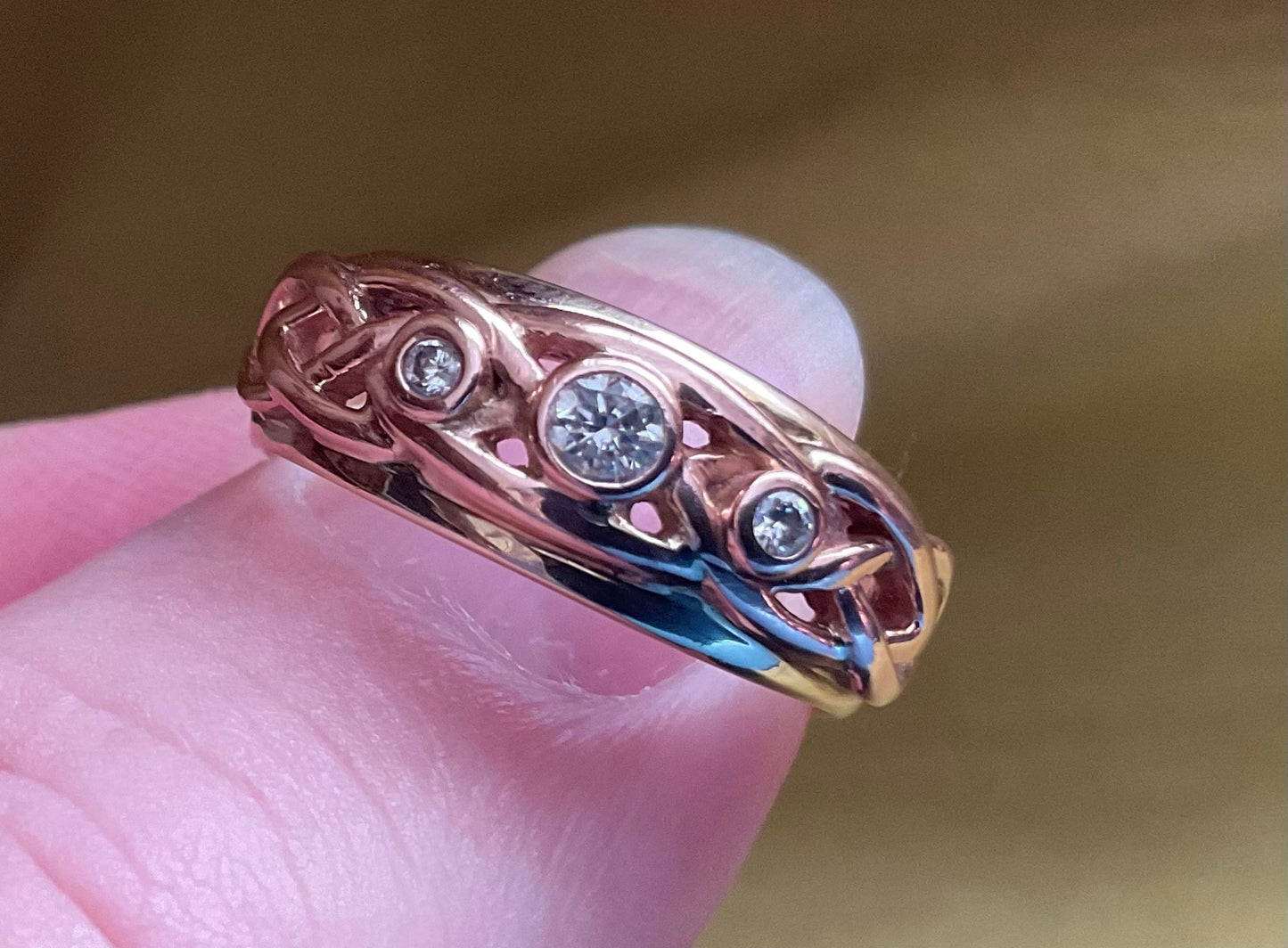 Clogau 9ct 3 Diamond Lovers Knot Celtic weave ring size N1/2 yellow and rose gold 4.83g