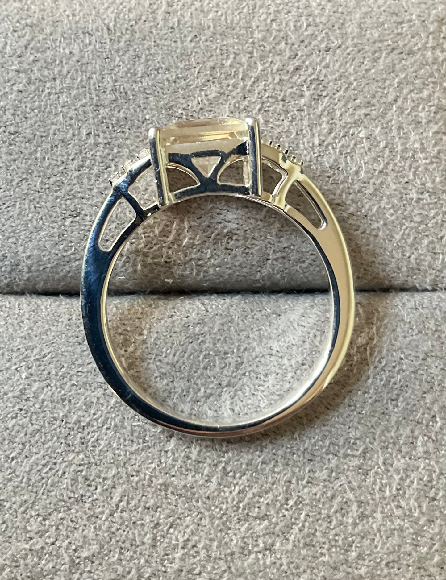 925 square cut Serenite and Zircon ring size N1/2 sterling silver