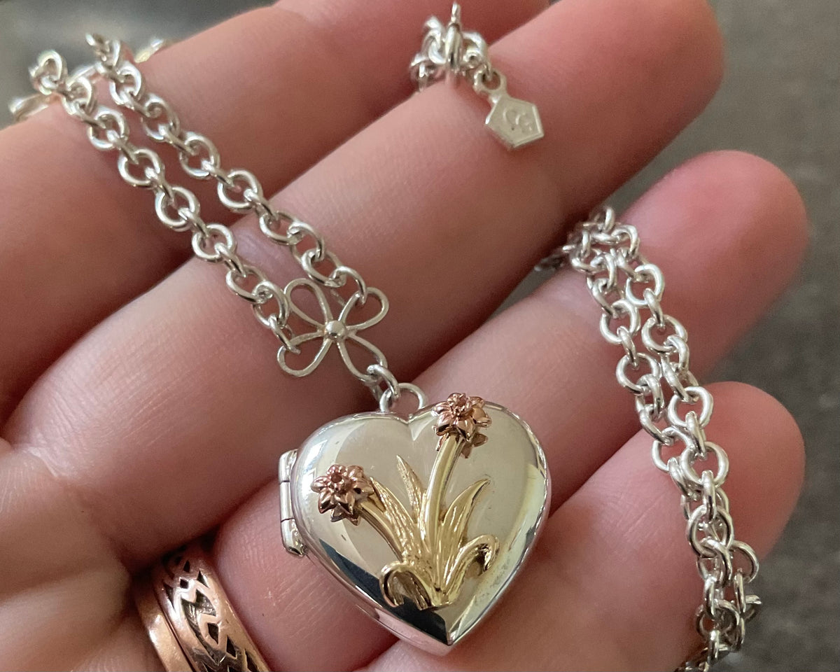 Clogau Vintage Daffodil Heart locket necklace 18” in silver with 9ct yellow and rose gold
