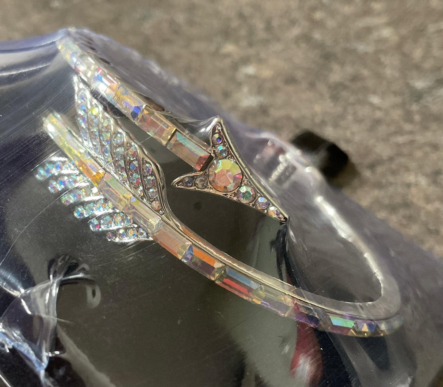Butler and Wilson Clear Crystal Arrow bangle silver tone hinged bracelet aurora borealis crystals sealed original box