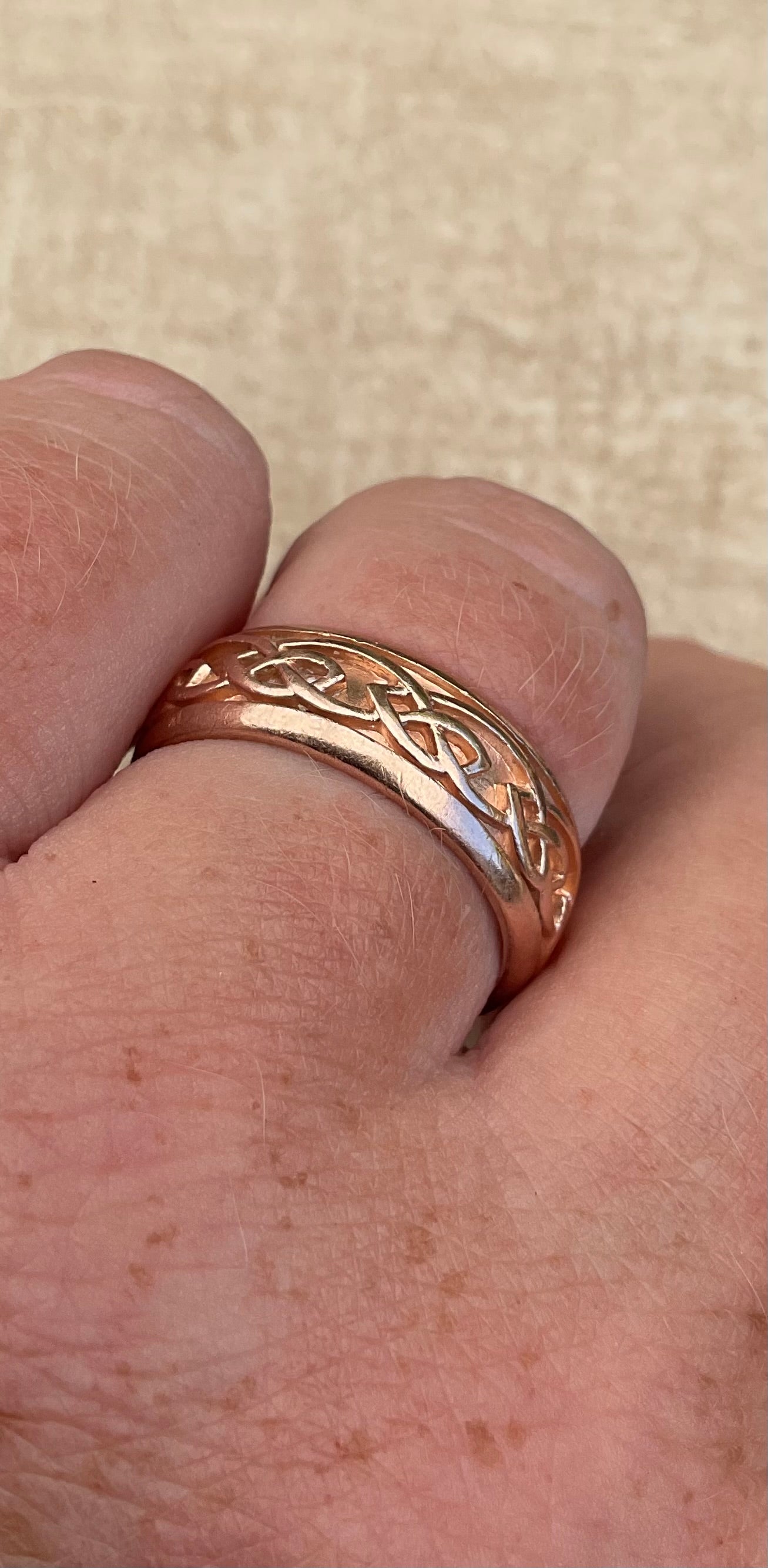 Clogau 9ct Rose Gold Wide Annwyl 8mm wedding band ring size T1/2 Unisex ladies Gentlemen