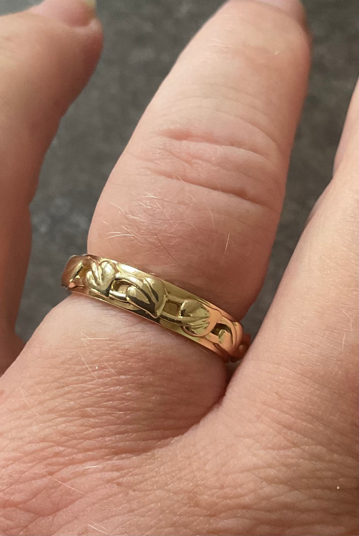 Clogau 18ct Solid Yellow Gold Tree of Life Cariad Wedding ring size P 6.29g