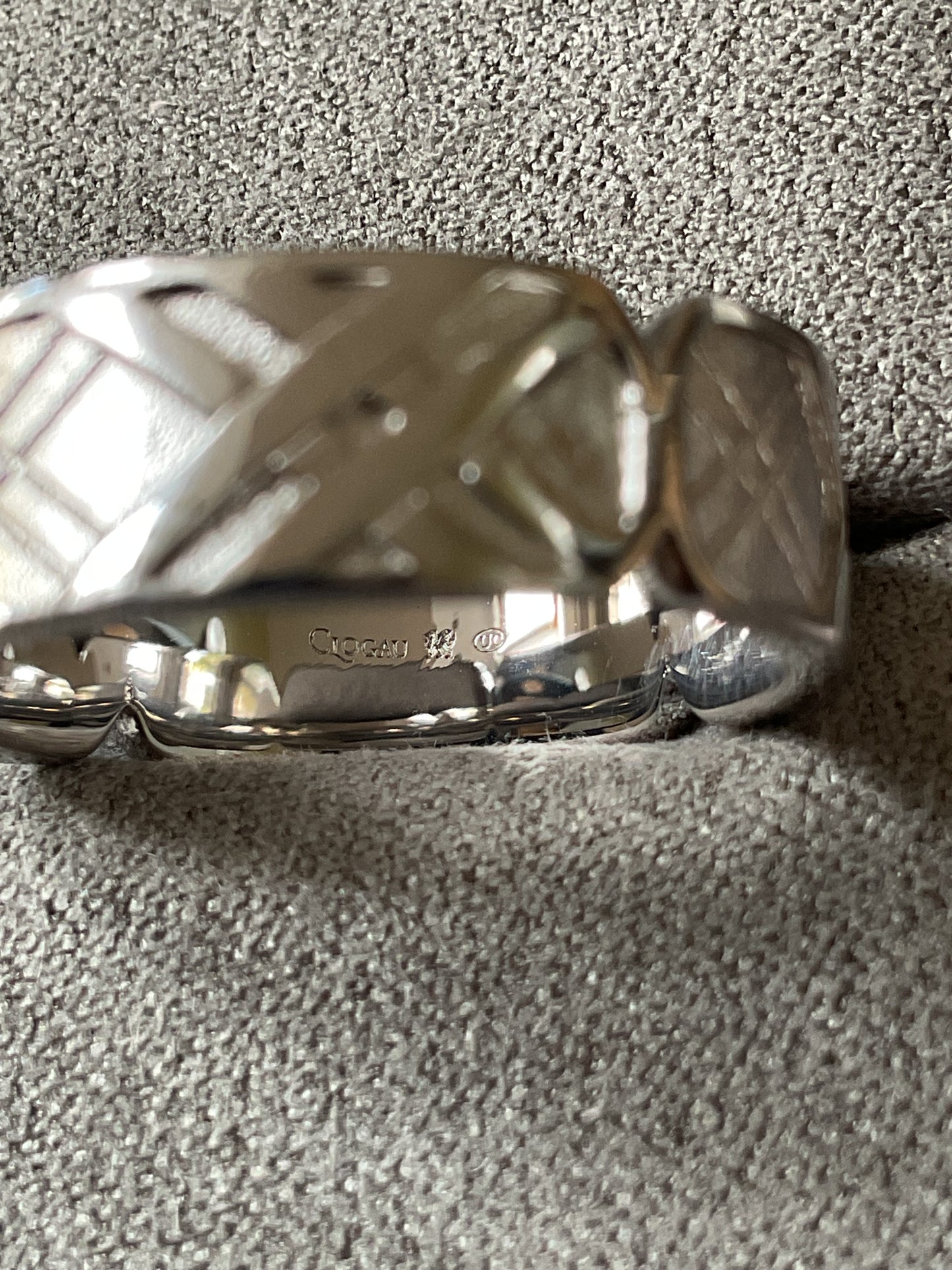 Clogau Unisex Welsh Tartan Band ring in silver and rose gold sizes T and U