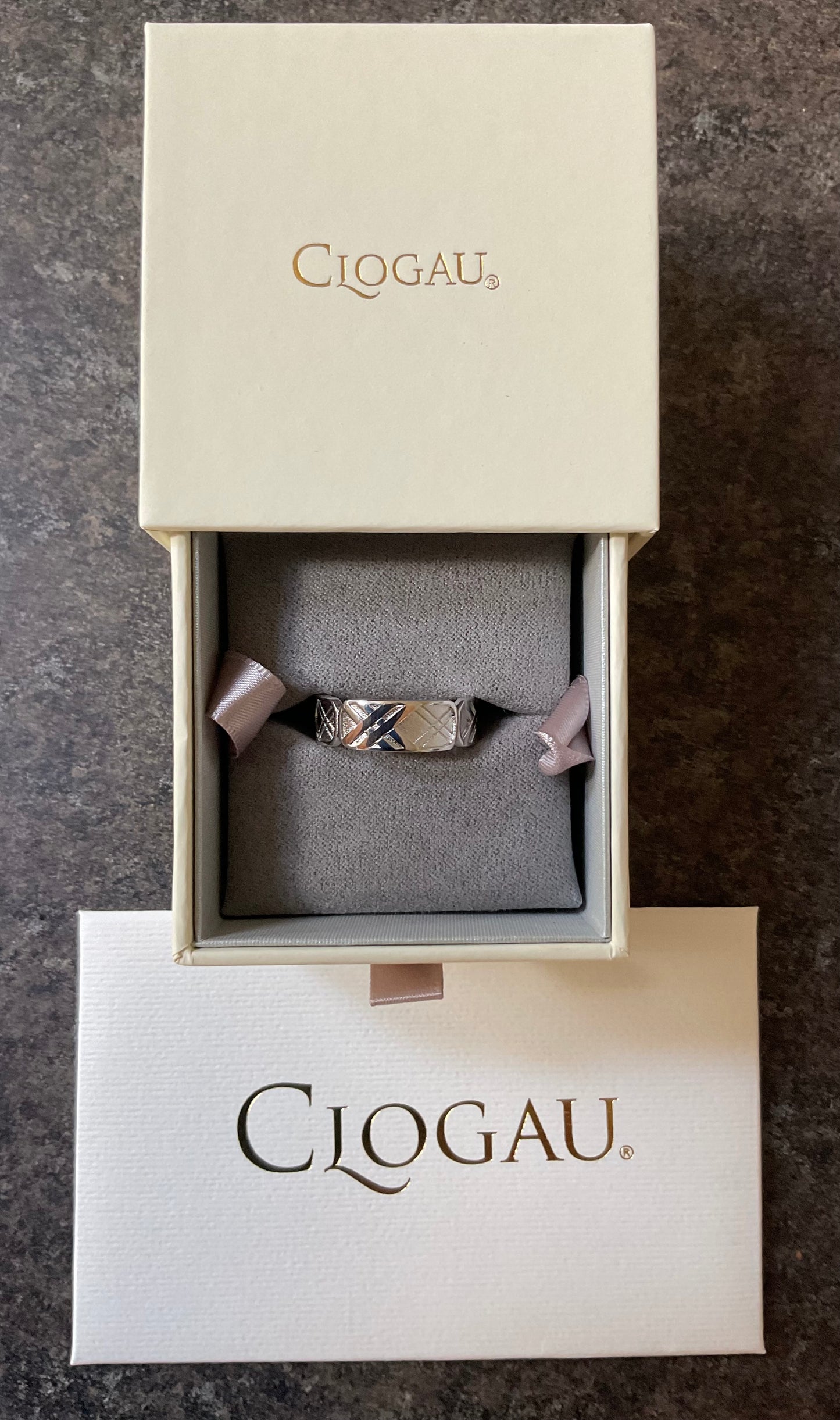 Clogau Unisex Welsh Tartan Band ring in silver and rose gold sizes T and U