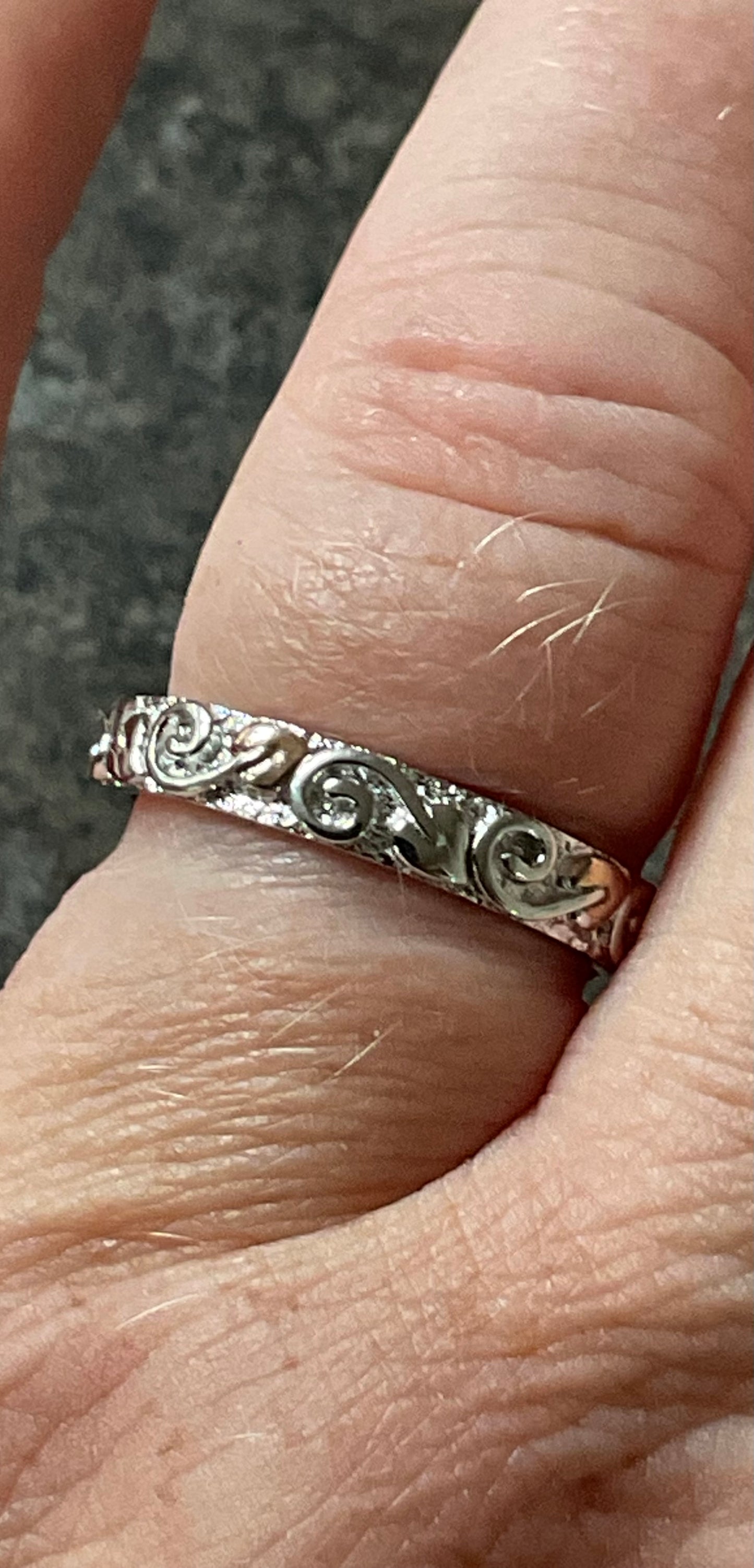 Clogau 4mm Tree of Life band ring in silver and rose gold available in size J,N,Q,T