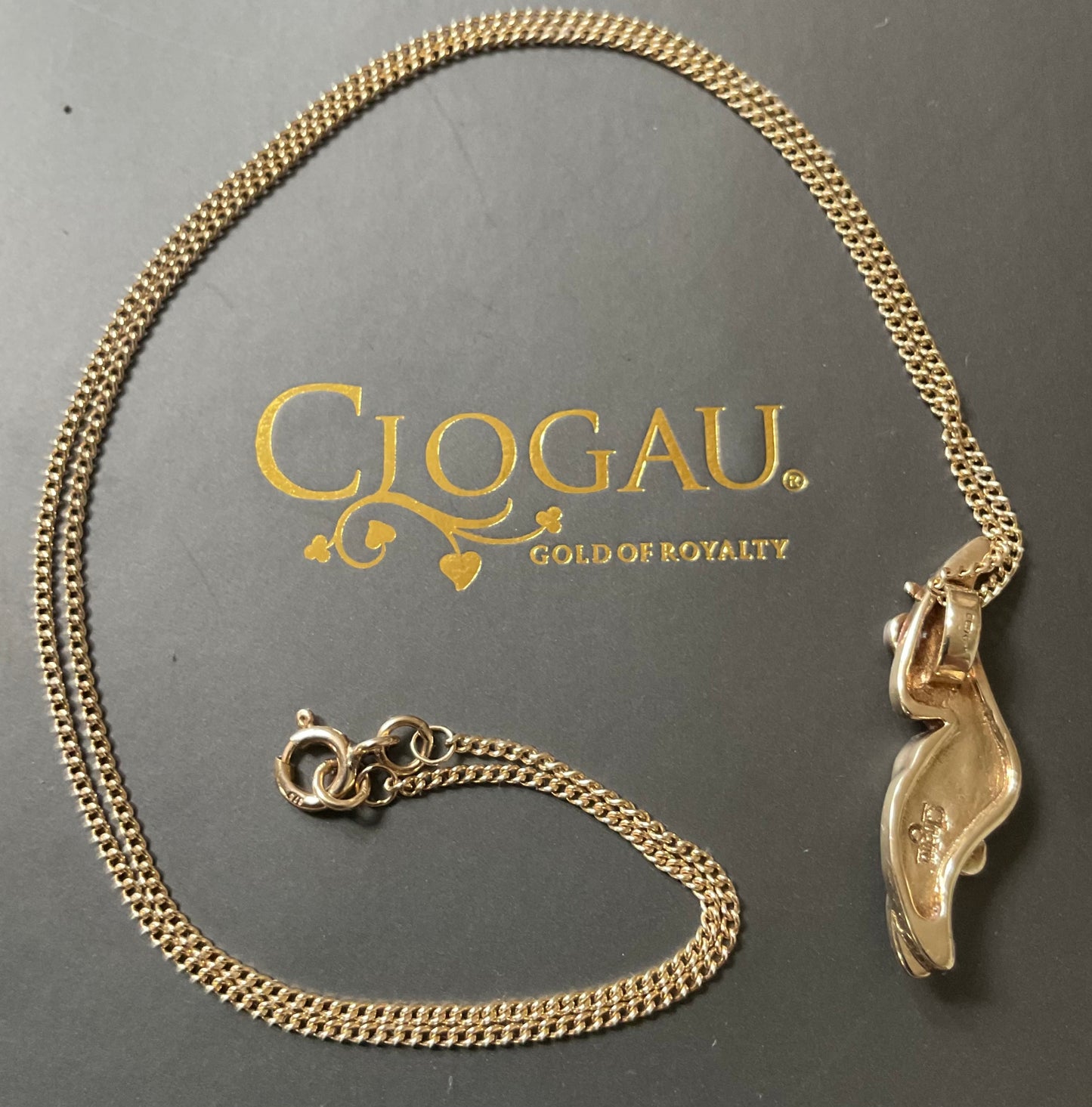 Rare Clogau 9ct Monet Waterlilies pendant necklace 18” Opal Amethyst and Moonstone cabochons yellow and white gold