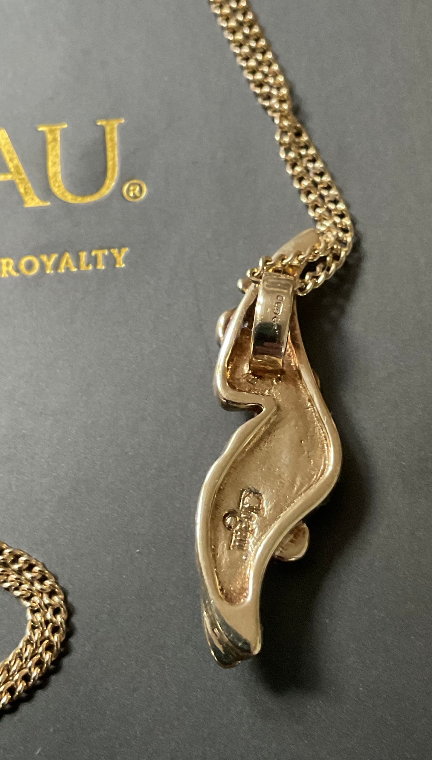 Rare Clogau 9ct Monet Waterlilies pendant necklace 18” Opal Amethyst and Moonstone cabochons yellow and white gold