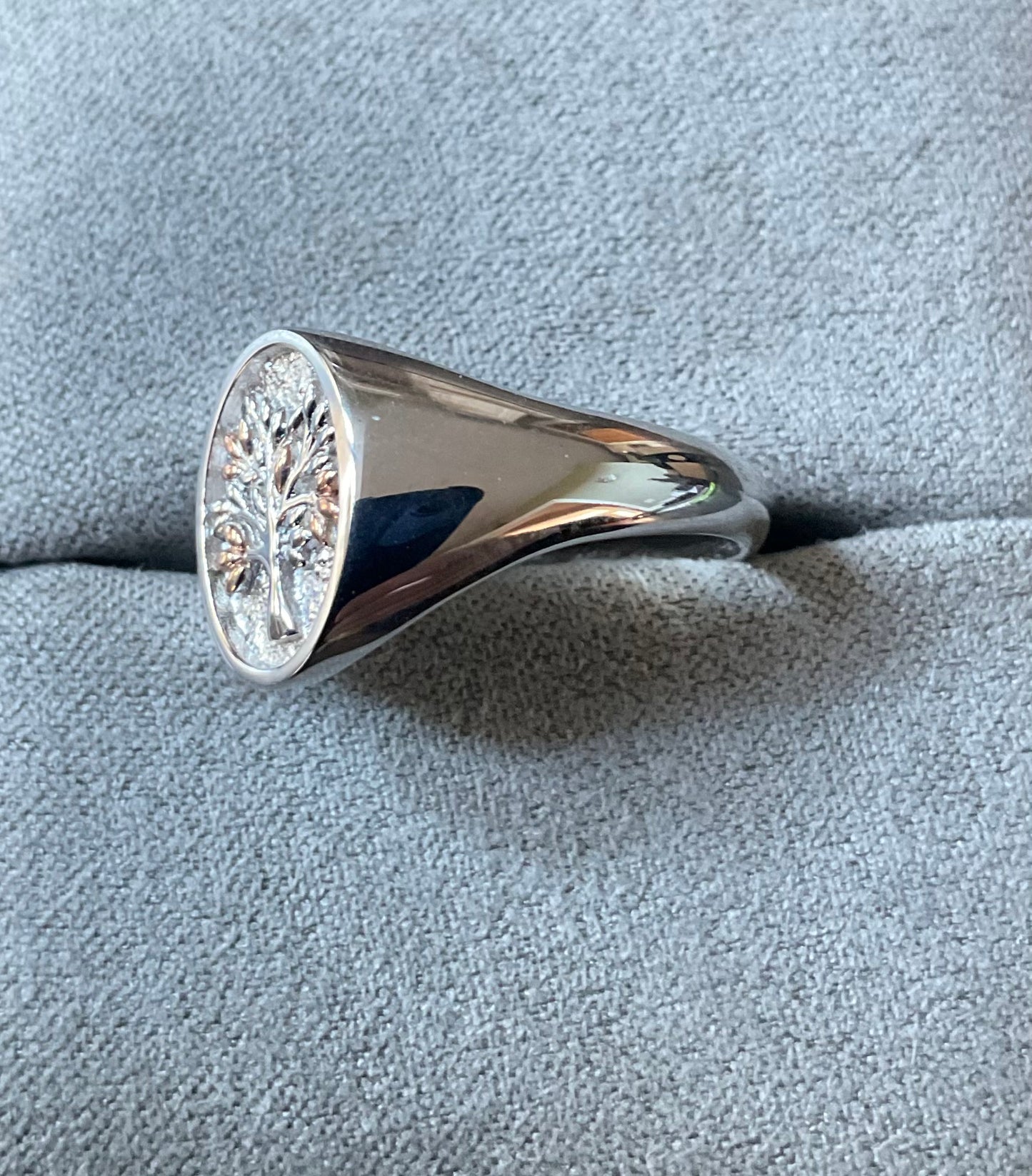 Clogau Unisex Tree of Life Signet ring in silver and rose gold size P