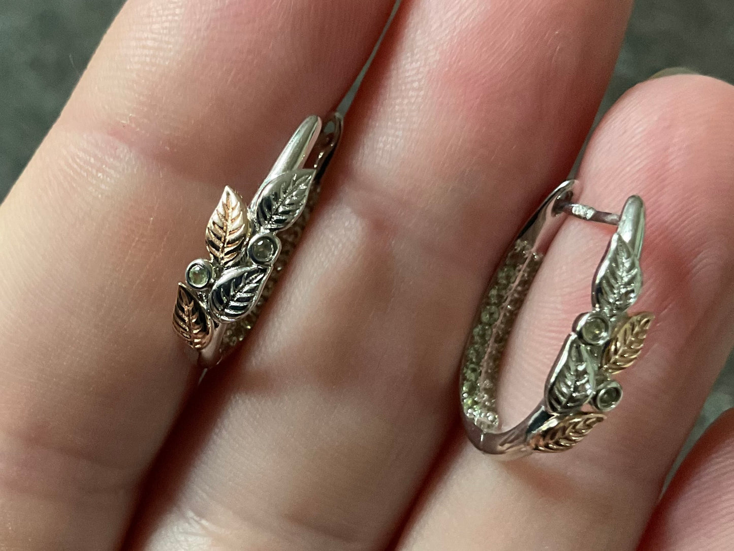 RARE Clogau Awelon Peridot creole hoop earrings in silver and rose gold