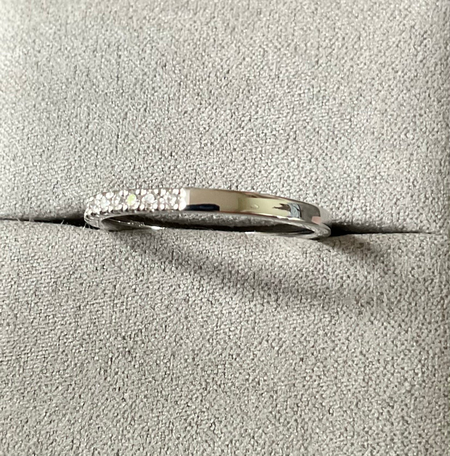 Clogau 9ct Timeless Love white gold and diamond 2mm wedding band ring size T (RRP £750)