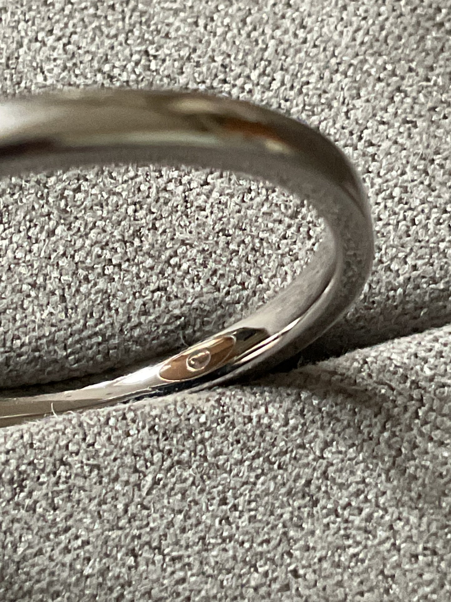 Clogau 9ct Timeless Love white gold and diamond 2mm wedding band ring size T (RRP £750)