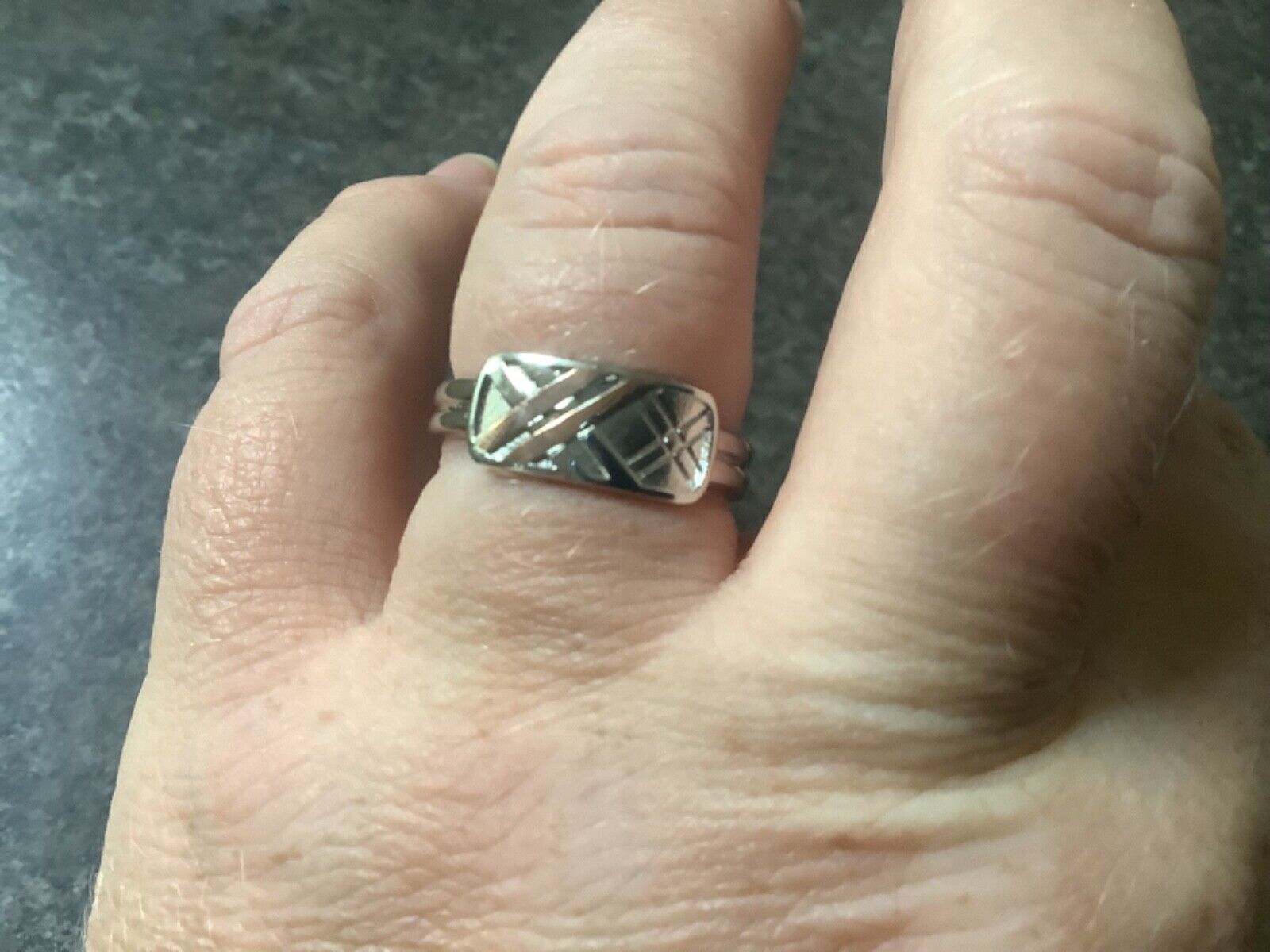 Clogau Tartan Slim ring size R Unisex ladies gents silver and rose gold RRP £129