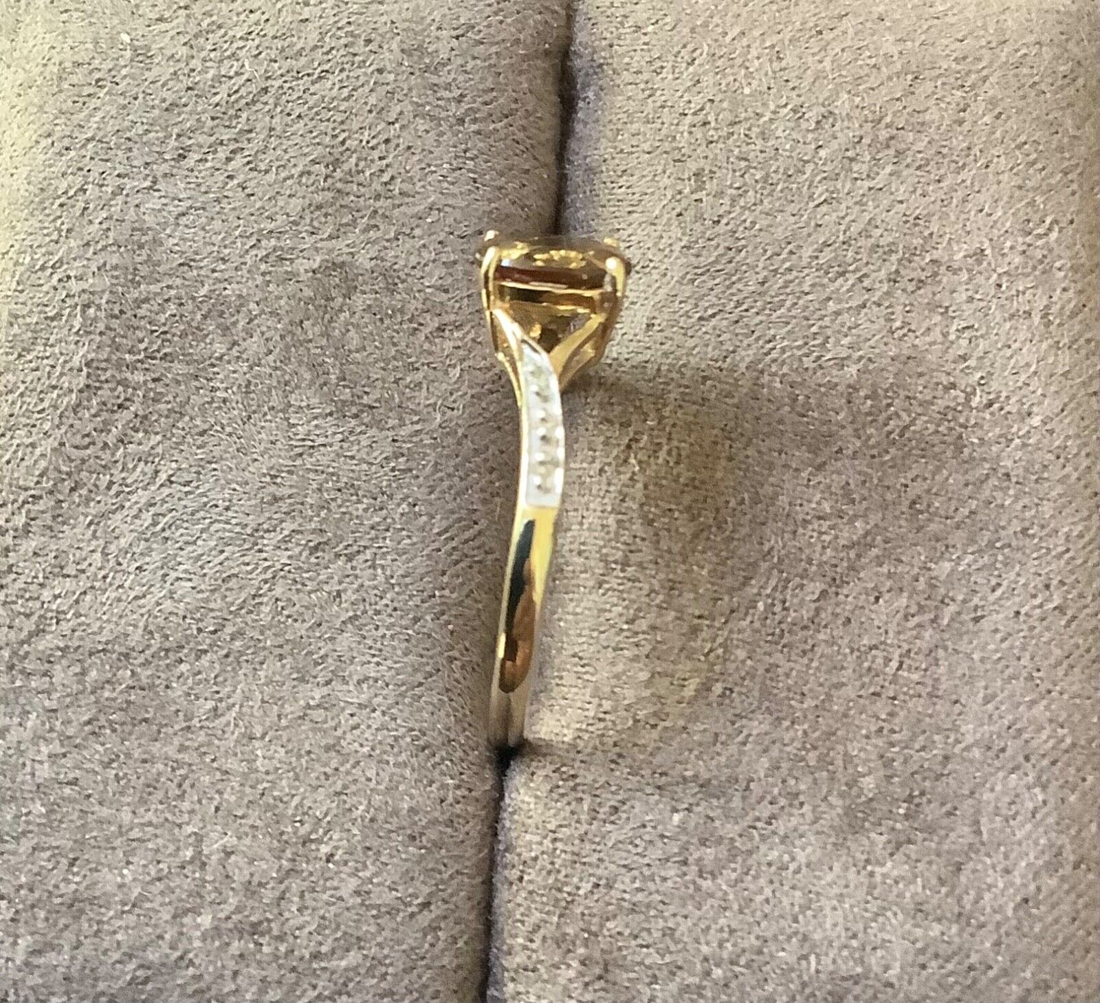 9ct Andalusite and diamond ring size N1/2 yellow gold hallmarked
