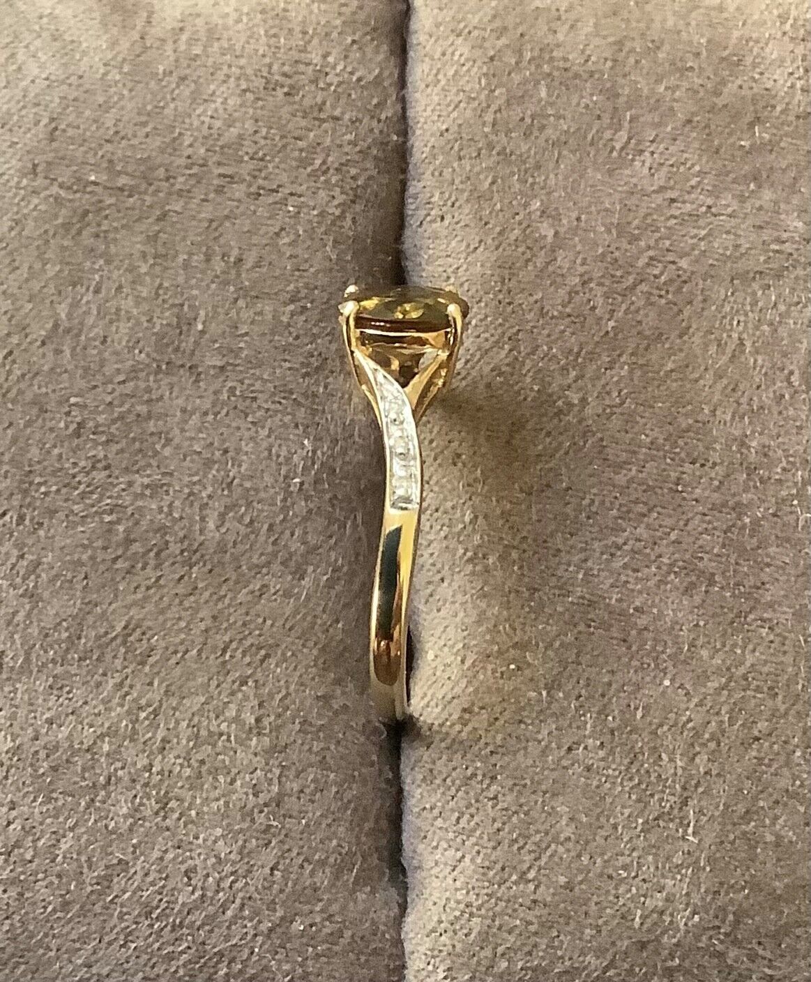 9ct Andalusite and diamond ring size N1/2 yellow gold hallmarked