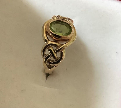 Clogau 9ct Peridot Celtic weave ring size K1/2 yellow and rose gold