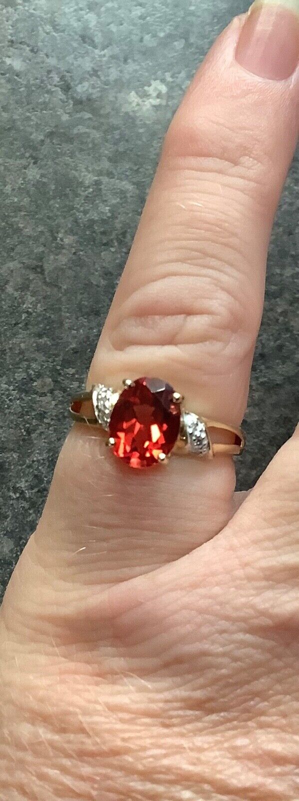9ct red gemstone and diamond ring size N yellow gold