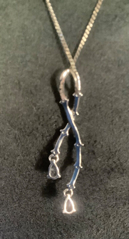 9ct diamond and tanzanite ribbon drop pendant necklace white gold 18"