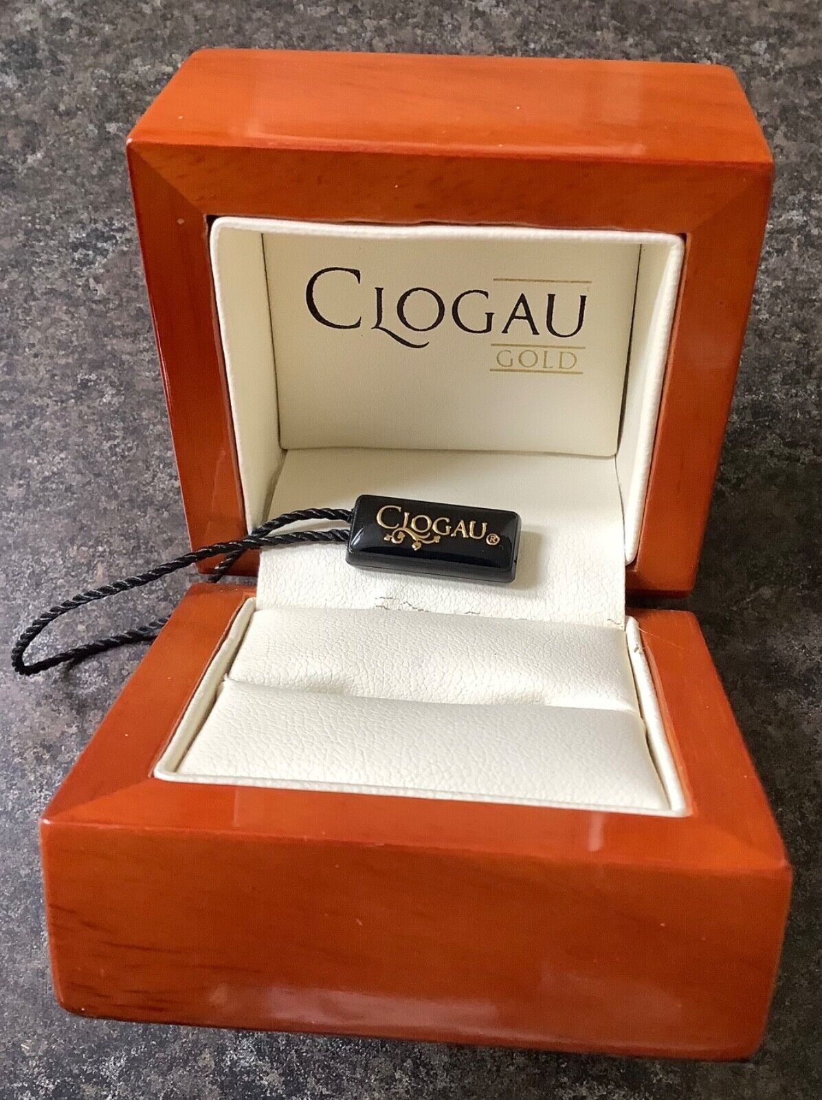 Clogau 9ct Dragon Signet ring S yellow & rose gold 5.65g Unisex gents RRP £620