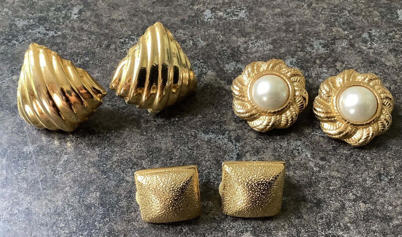 3 pairs of gold tone vintage clip on stud earrings including faux pearl