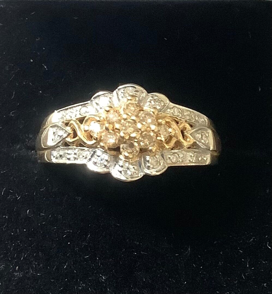 9ct white and champagne diamond cluster ring size S1/2 yellow gold