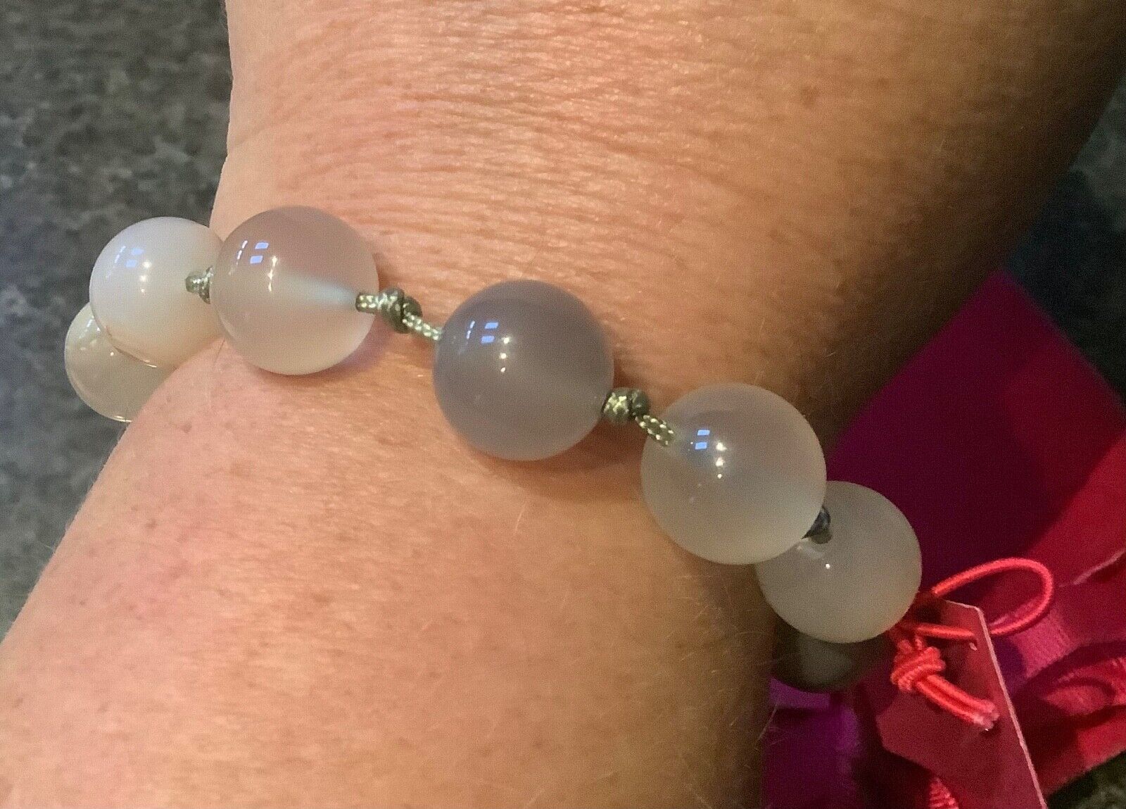 Lola Rose semi-precious Agate round bead adjustable bracelet in pouch