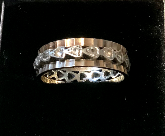 Vintage 9ct diamond-cut clear stone full eternity ring size O