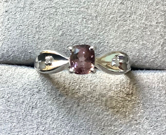 925 Purple Spinel solitaire sterling silver ring size P1/2