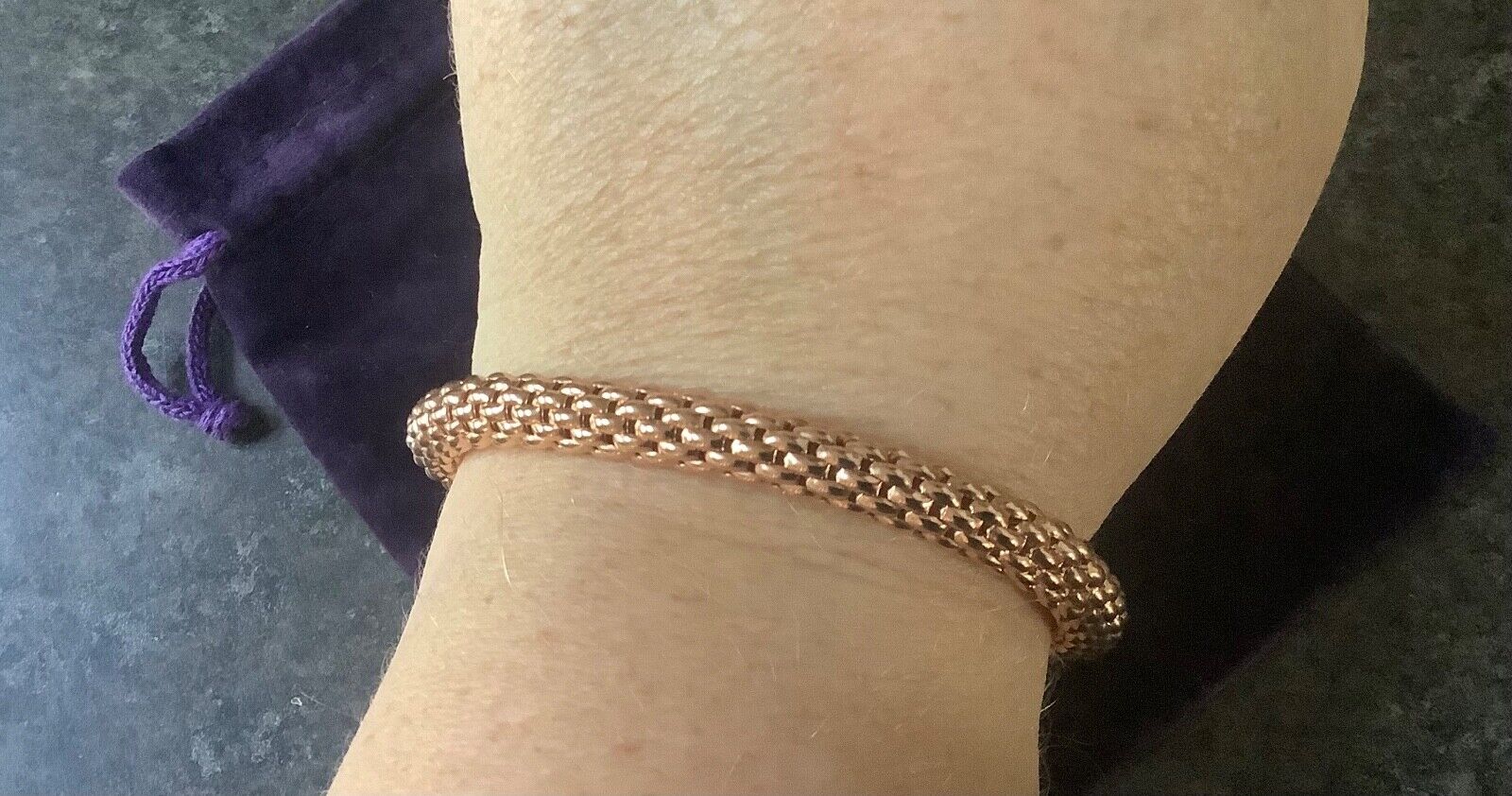 BRONZE MILOR ITALY stretch mesh rose gold tone bracelet