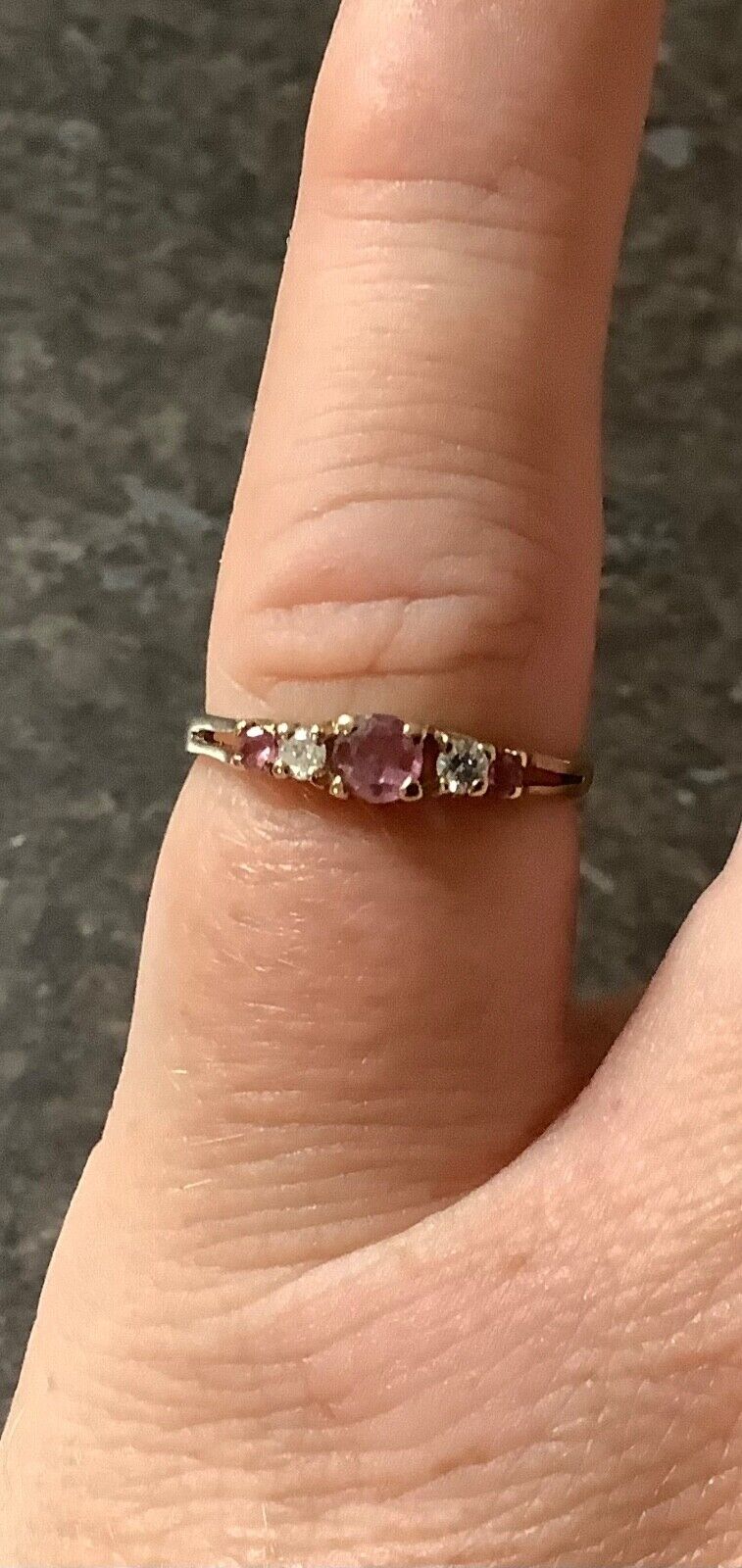 9ct ruby and diamond split shoulder ring size M 1/2 yellow gold