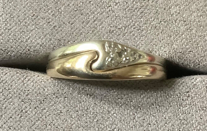 9ct interlinked yellow and white gold rings with diamonds size L1/2-M 2 rings