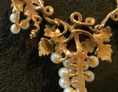 9ct cultured pearl grapevine necklace 16.5" yellow gold vintage ? antique?