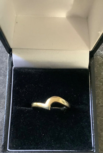9ct diamond 0.25ct solitaire engagement ring & 9ct wedding ring J1/2 y. gold set