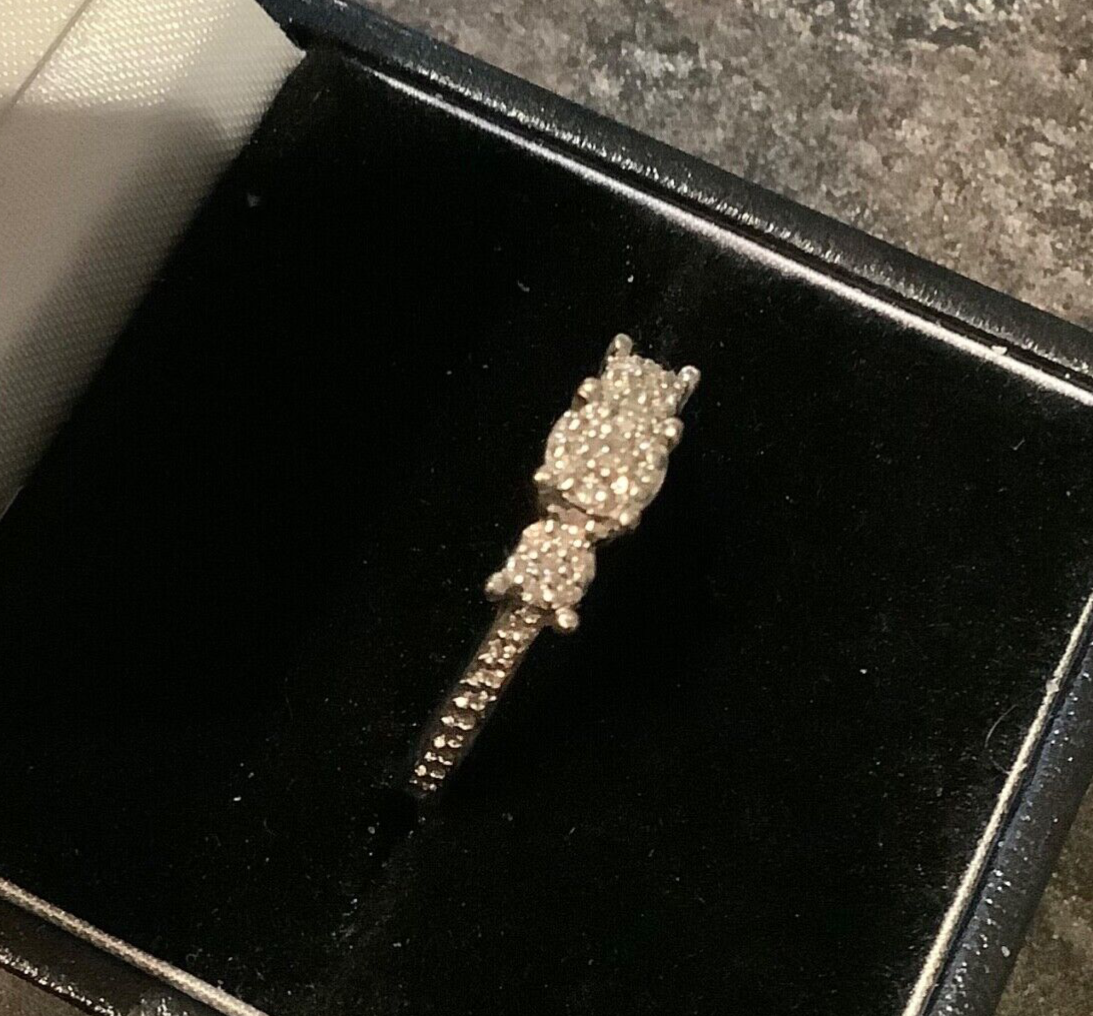 9ct white gold natural diamond trilogy cluster ring size N1/2