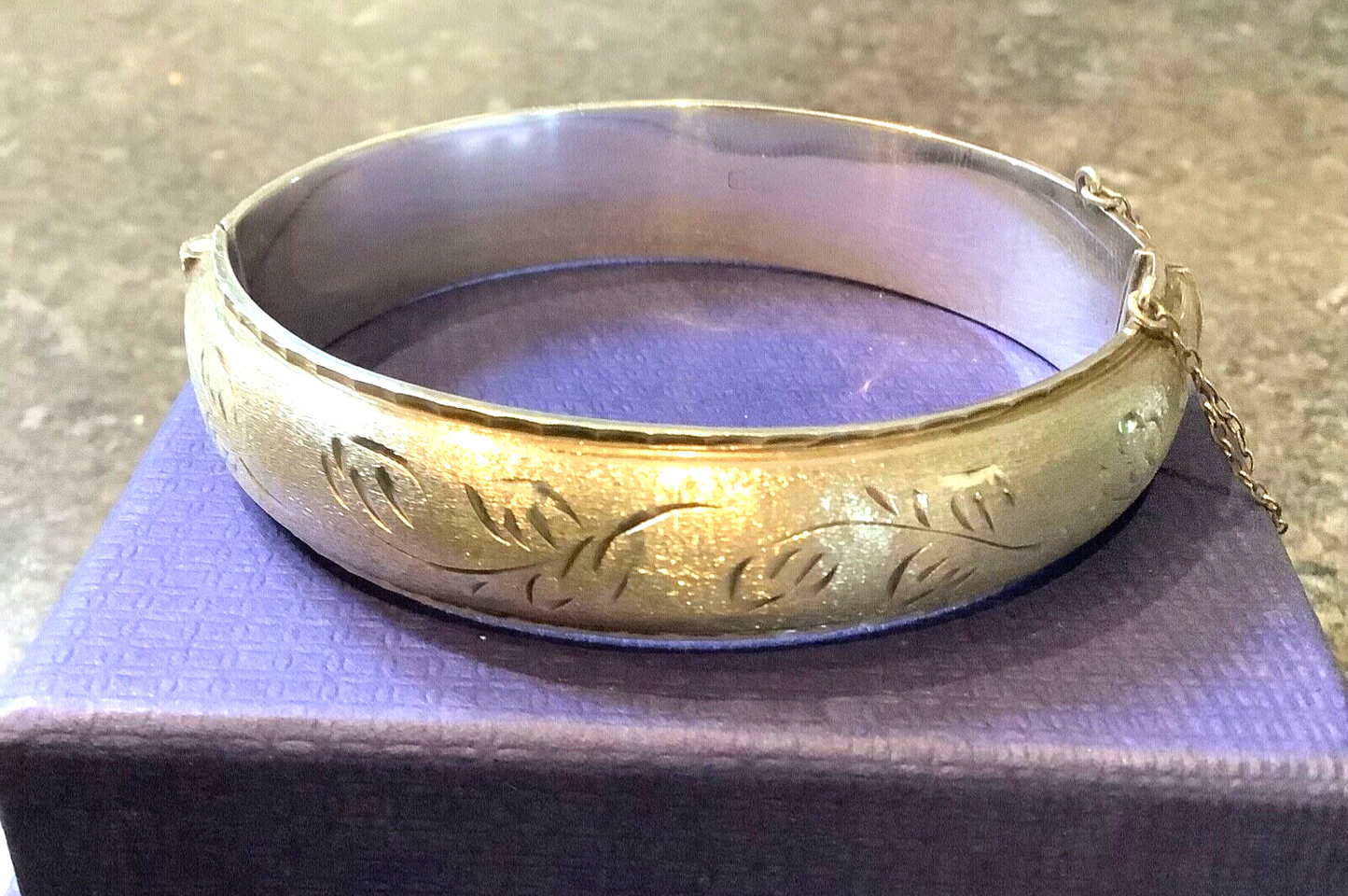 Vintage silver hallmarked bangle flower etched domed bracelet safety chain 925