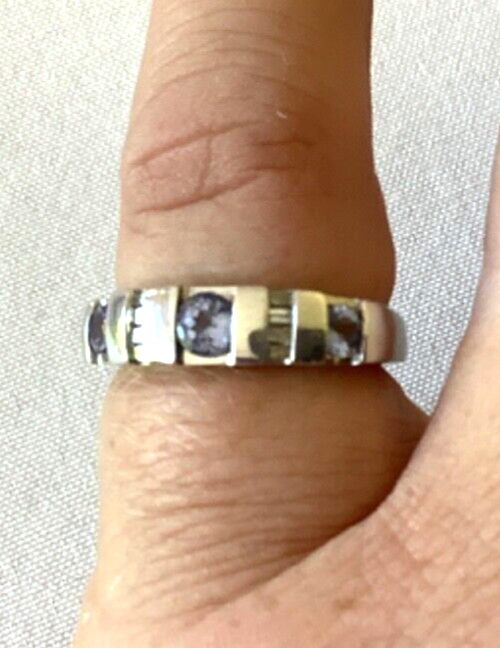 9ct Tanzanite and natural baguette diamond white gold band ring size L
