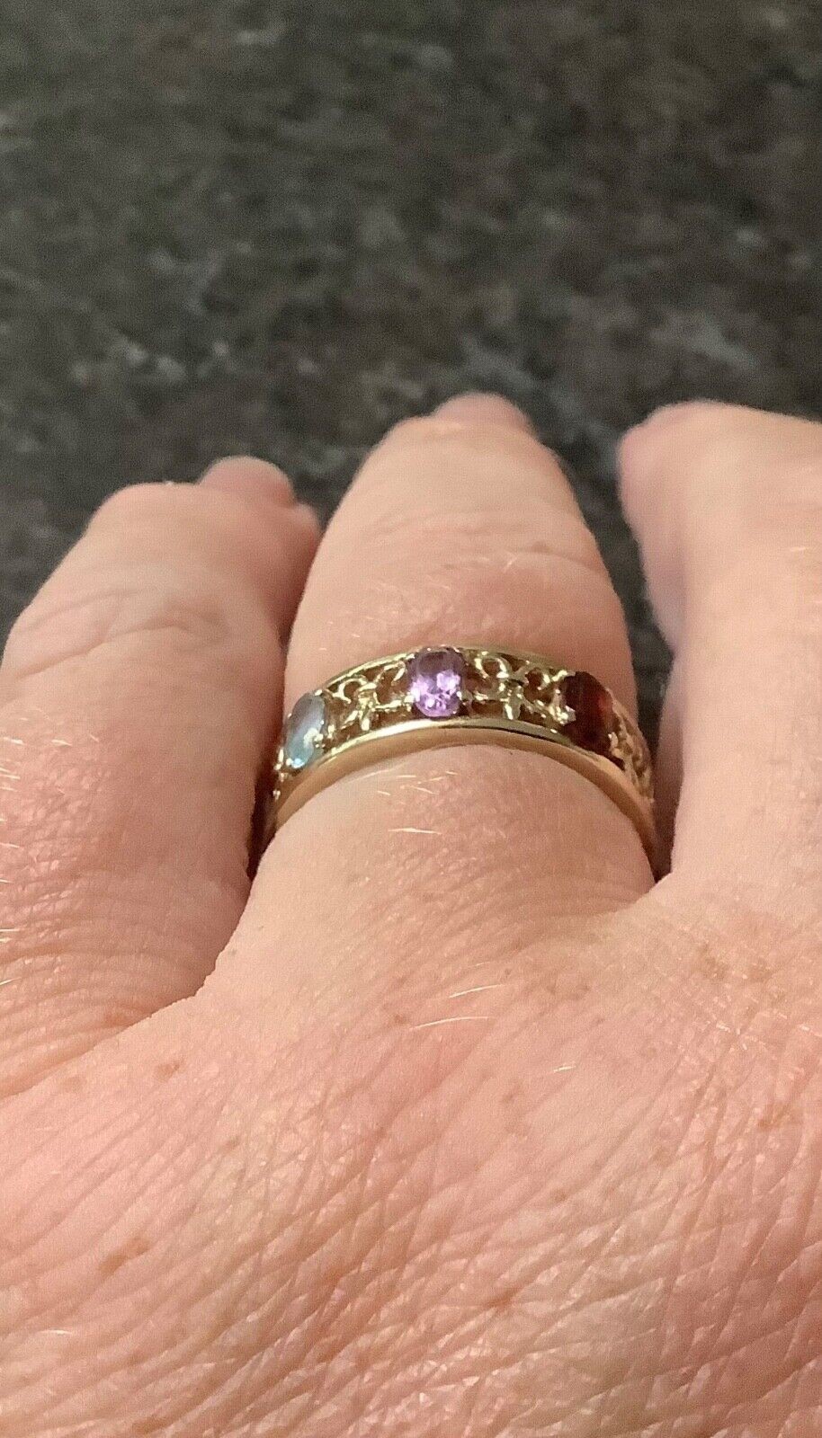 9ct amethyst garnet blue topaz fleur-de-lys cutout ring O-O1/2 yellow gold